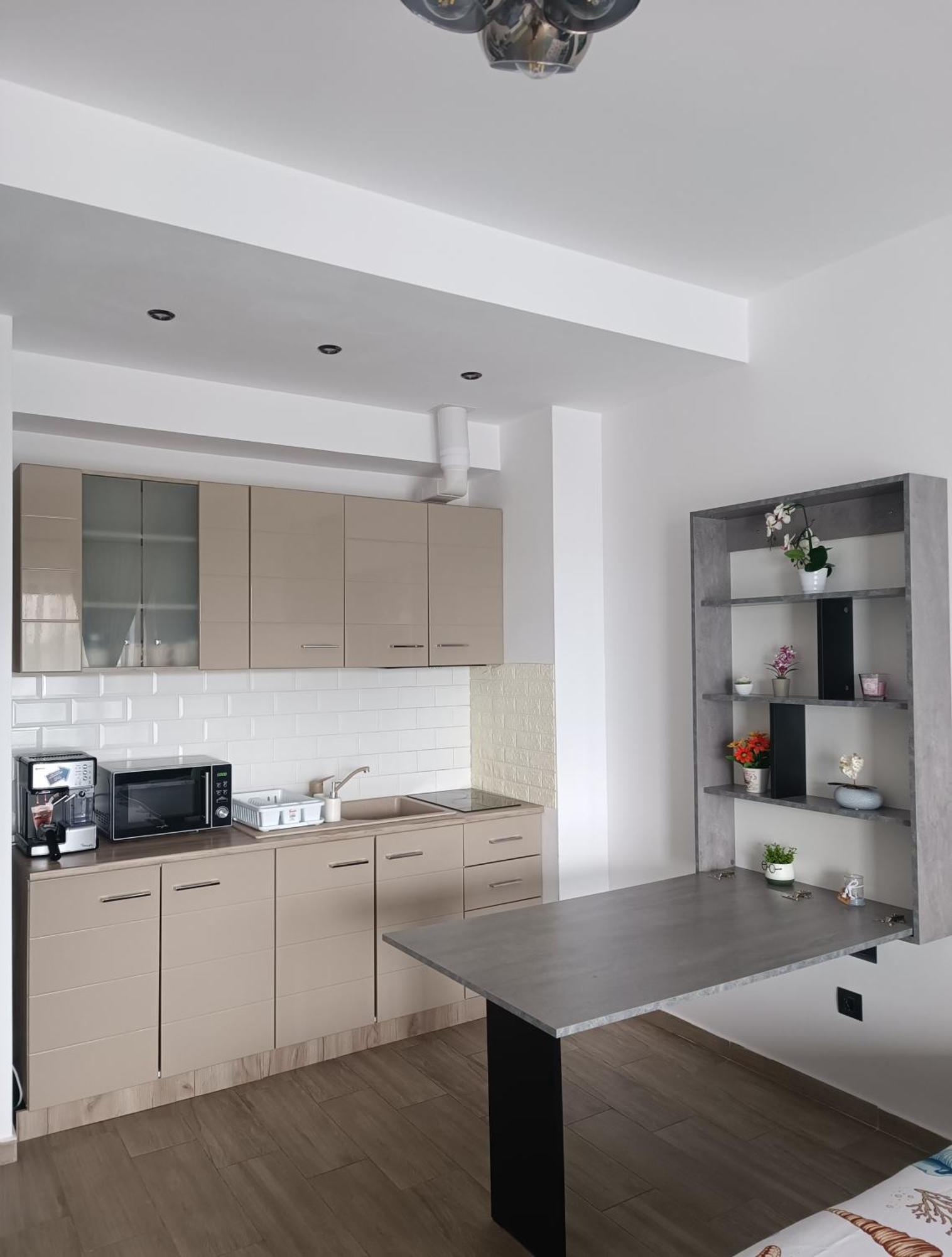 Ferienwohnung G&A By The Sea Mamaia Exterior foto